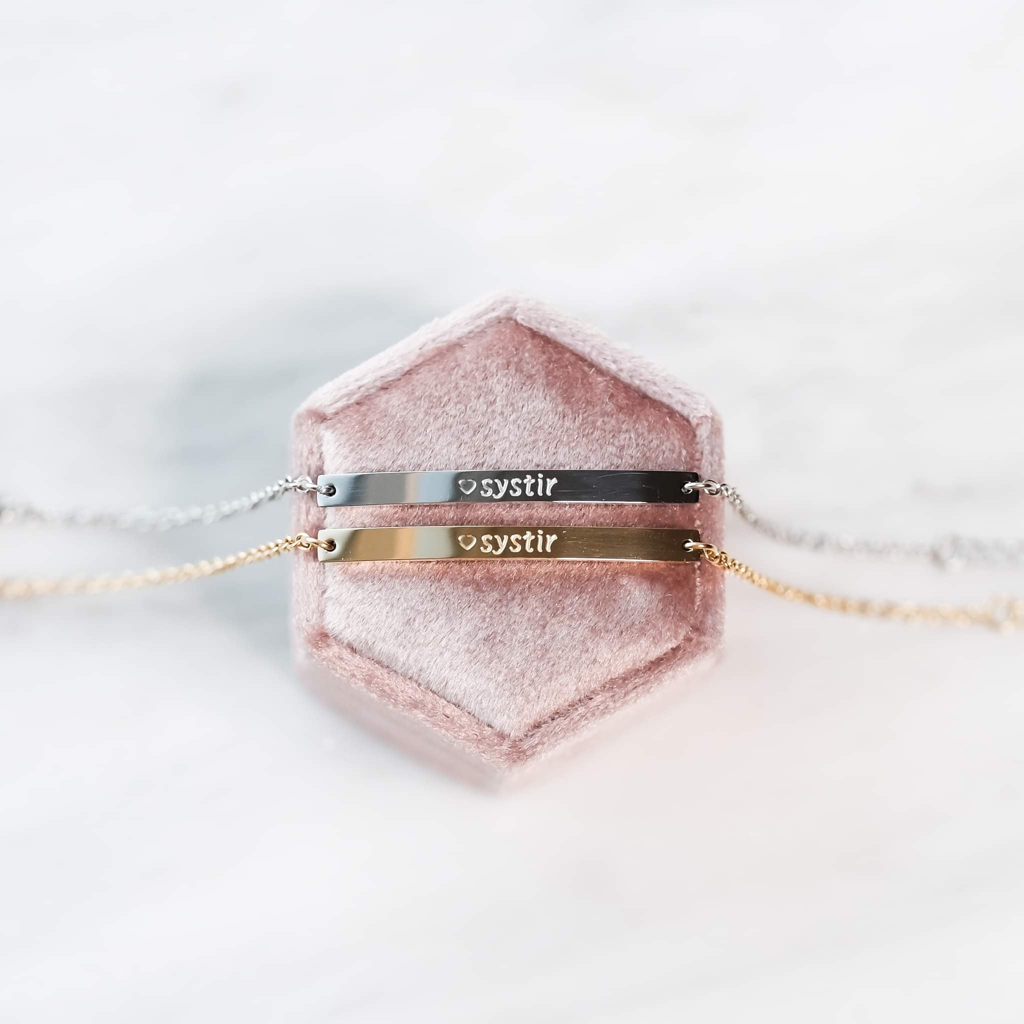 Armband systir