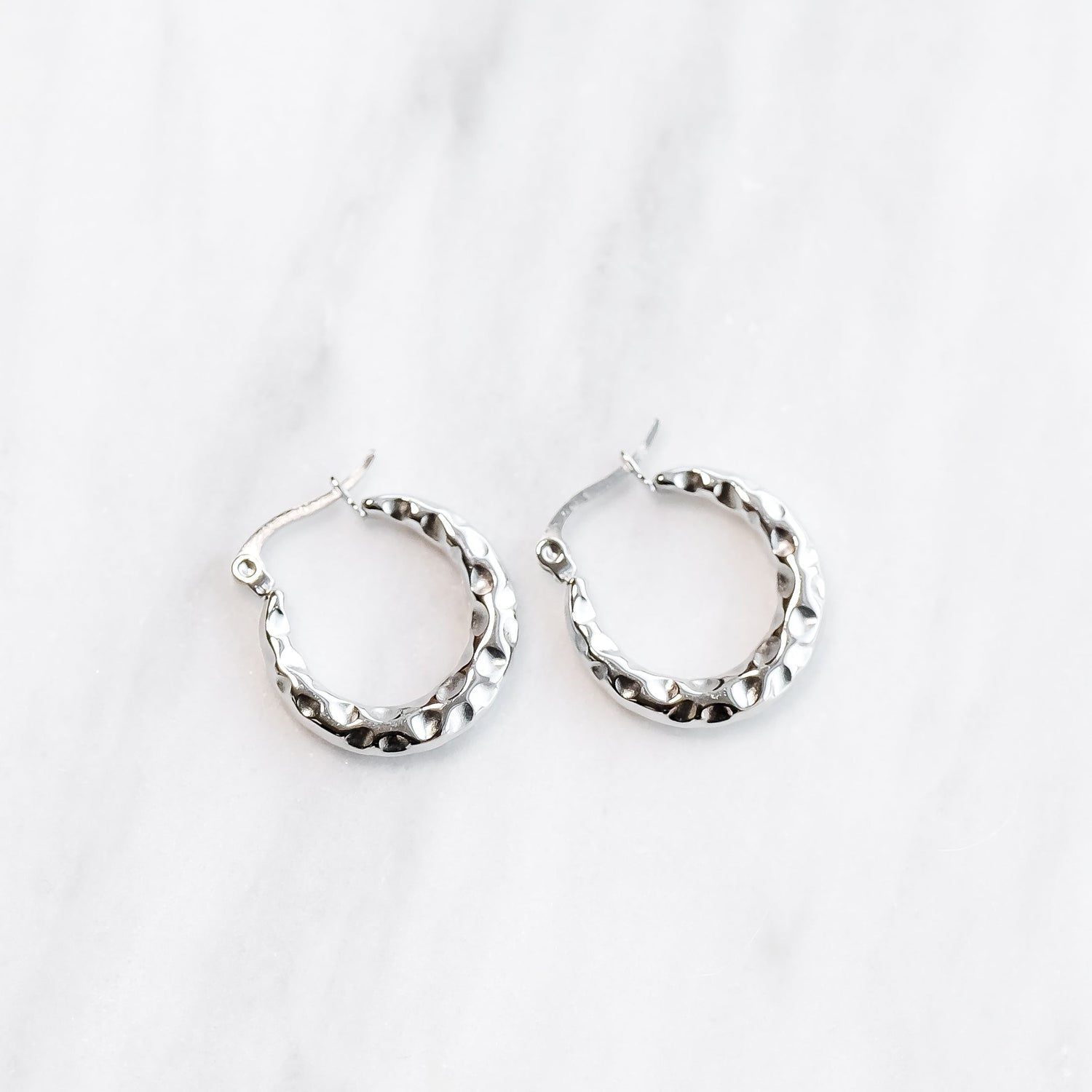 Flóð Eyrnalokkar Hoops