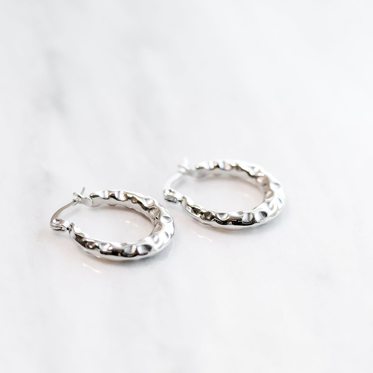 Flóð Eyrnalokkar Hoops