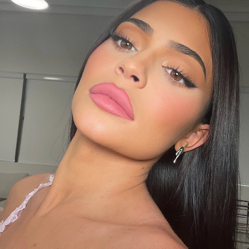 Kylie Matte Lip Kit Snow Way Bae