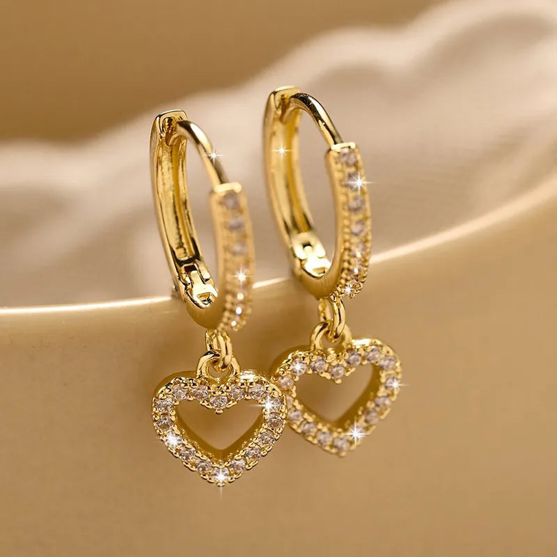 Eyrnalokkar